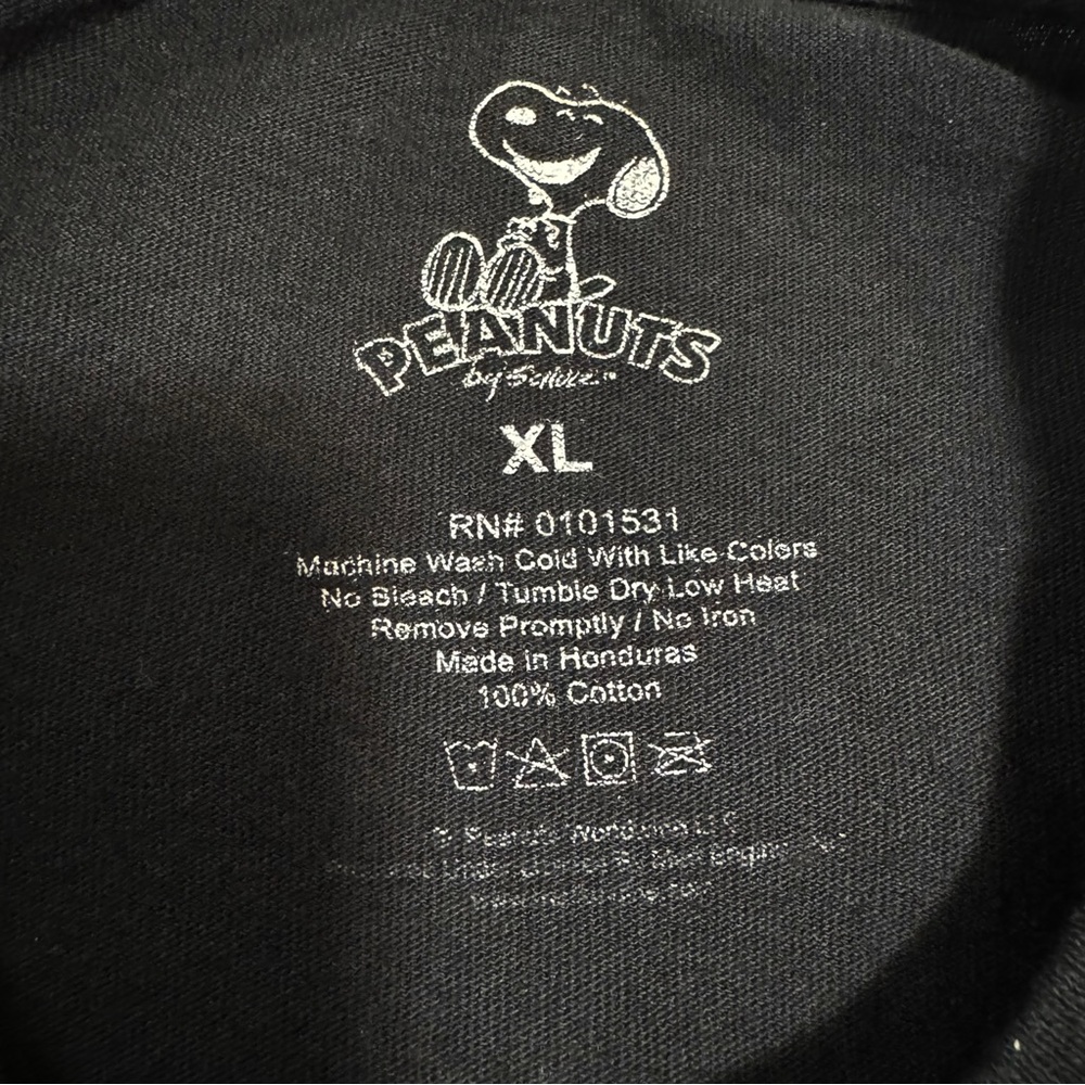 Mens Peanuts Every Day I’m Shufflin Tee Shirt Black XL (Fits like L) Black - Picture 4 of 4